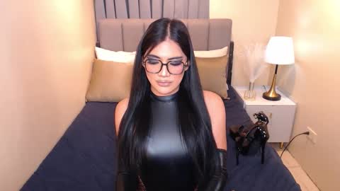 kelsie_silva online show from 12-04-25, 07:39