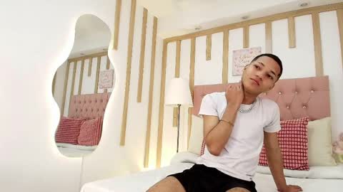 Kelvin online show from 04-09-26, 12:21