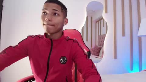 Kelvin online show from 04-27-26, 12:47