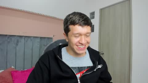 Snapshot of ken_col chatting on 04-12-26, 03:11 Ken Col online show from 04-12-26, 03:11