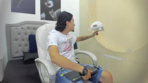 Ken Valkov online show from 04-12-26, 07:19