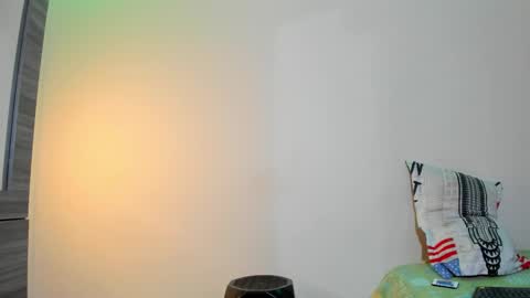 kenan 2601 online show from 11-24-25, 07:46