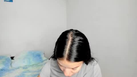 Snapshot of kendalgrey01 chatting on 10-02-25, 03:08 Kendal online show from 10-02-25, 03:08