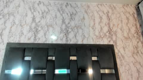 Kendall online show from 12-28-24, 07:55