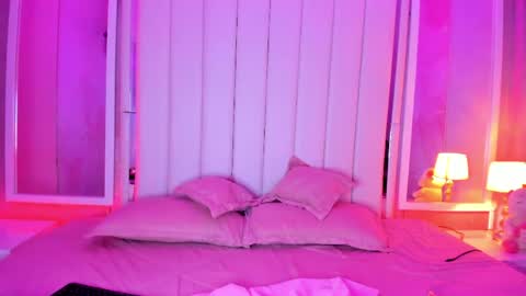 Kendall no Jenner  online show from 04-11-26, 03:55