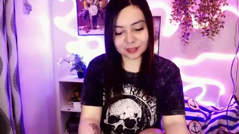 Snapshot of kendall_snow chatting on 07-01-26, 04:29 kendall_snow online show from 07-01-26, 04:29