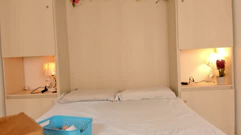 Kendal online show from 03-19-26, 12:09