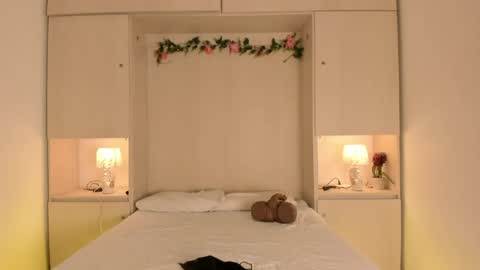 Snapshot of kendallrosse1 chatting on 05-01-26, 12:10 Kendal online show from 05-01-26, 12:10