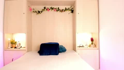 Snapshot of kendallrosse1 chatting on 07-28-26, 11:39 Kendal online show from 07-28-26, 11:39