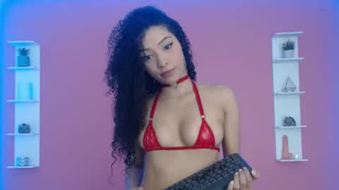 Snapshot of kendallrush2 chatting on 12-12-24, 09:58 Kendall Rush online show from 12-12-24, 09:58