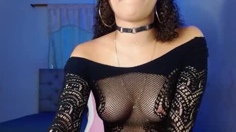 Snapshot of kendallrush2 chatting on 01-21-25, 03:54 Kendall Rush online show from 01-21-25, 03:54