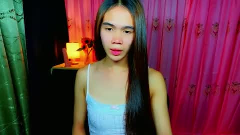 Kendall  online show from 04-22-26, 09:55