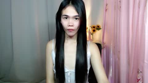 Snapshot of kendallspice_ chatting on 06-29-26, 12:28 Kendall online show from 06-29-26, 12:28