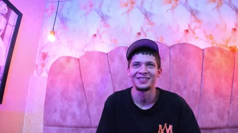 Kendall and Taylor online show from 10-15-25, 12:05