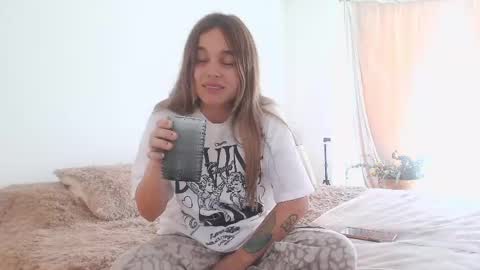 kendall online show from 03-03-25, 03:53