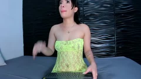 Snapshot of kendra_di_marco chatting on 07-13-26, 11:13 kendra_di_marco online show from 07-13-26, 11:13