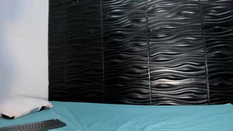Snapshot of kendra_di_marco chatting on 07-15-26, 11:59 kendra_di_marco online show from 07-15-26, 11:59