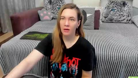 Kendra online show from 04-21-26, 11:51