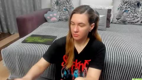 Kendra online show from 04-22-26, 11:28