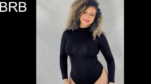 kenia_thompsom01 online show from 05-15-26, 08:54