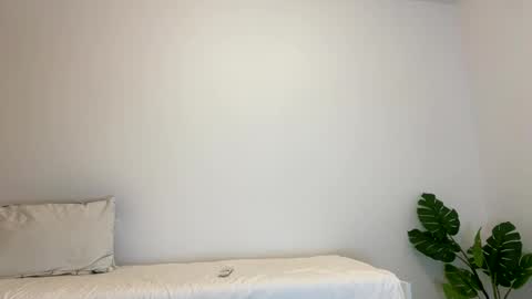 Kenna next time online - 2nd of Dec online show from 11-02-25, 07:49