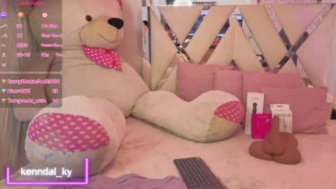 kenndal_tay online show from 04-16-26, 09:39