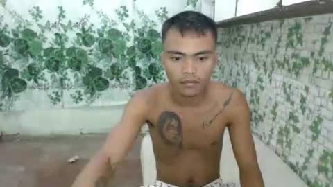 Snapshot of kenneth_jeey chatting on 04-30-26, 10:32 kenneth_jeey online show from 04-30-26, 10:32