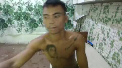 Snapshot of kenneth_jeey chatting on 05-10-26, 10:42 kenneth_jeey online show from 05-10-26, 10:42