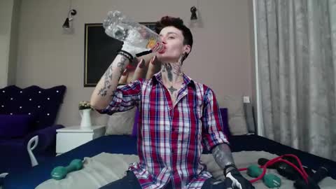 kennyvibe online show from 04-18-26, 03:27