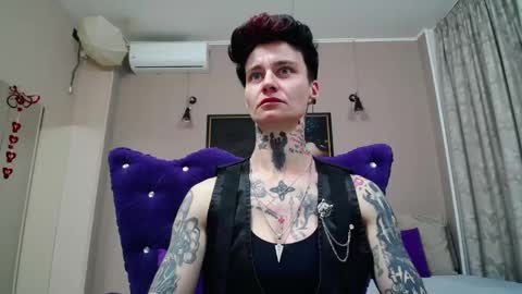 Snapshot of kennyvibe chatting on 05-30-26, 11:51 kennyvibe online show from 05-30-26, 11:51