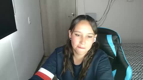 kenshi2302 online show from 12-04-25, 06:38