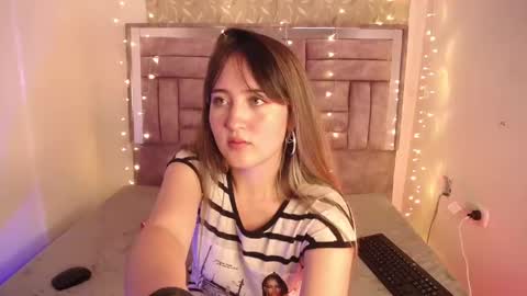 Snapshot of kensy_harper chatting on 03-08-26, 05:11 kensy_harper online show from 03-08-26, 05:11