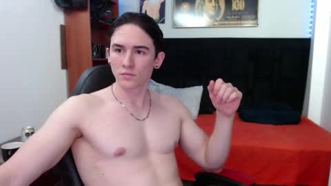 Snapshot of kent_zagann chatting on 01-05-25, 01:45 Santiago online show from 01-05-25, 01:45