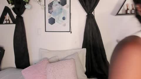 KENTHA  online show from 04-09-26, 10:20