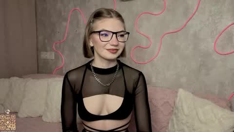 Lisa online show from 06-01-26, 07:04