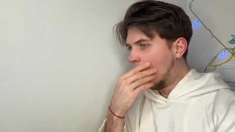 Kero online show from 04-20-26, 07:59