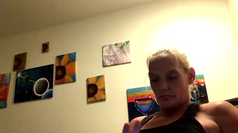 Snapshot of keroseneangel chatting on 09-15-25, 07:08 KeroseneAngel online show from 09-15-25, 07:08