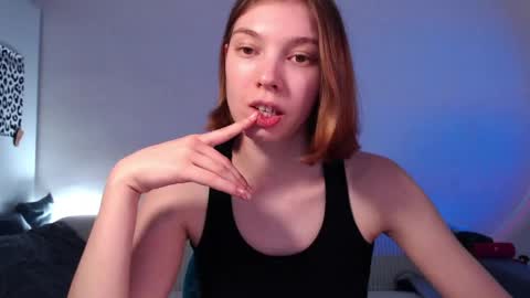 Snapshot of kesha_muah chatting on 05-23-26, 03:05 kesha online show from 05-23-26, 03:05