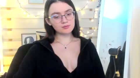 Ketrin online show from 11-25-25, 08:31