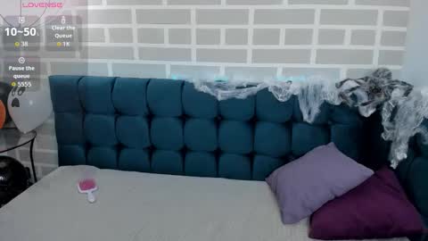 KatrinaKetrin online show from 10-23-25, 02:00