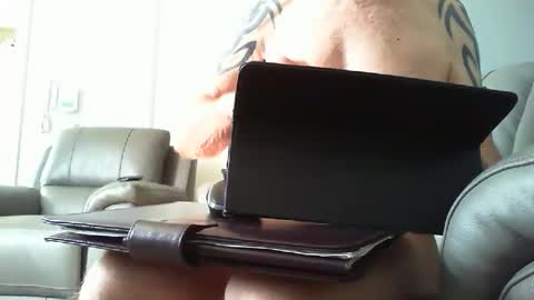 Snapshot of kevee1955 chatting on 05-01-26, 07:13 Daddyo online show from 05-01-26, 07:13