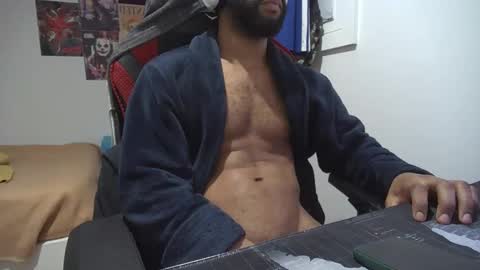 kevi4 online show from 01-14-25, 06:13