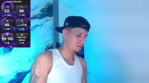 Snapshot of kevin__max_ chatting on 05-27-26, 11:29 Kev online show from 05-27-26, 11:29