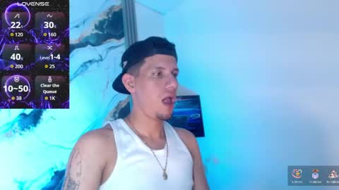 Snapshot of kevin__max_ chatting on 05-28-26, 07:11 Kev online show from 05-28-26, 07:11
