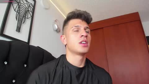 Kevin Ahs online show from 11-24-25, 08:52