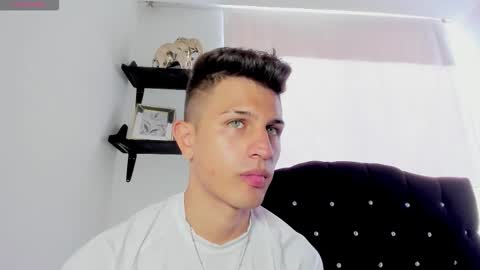 Kevin Ahs online show from 03-25-26, 05:08