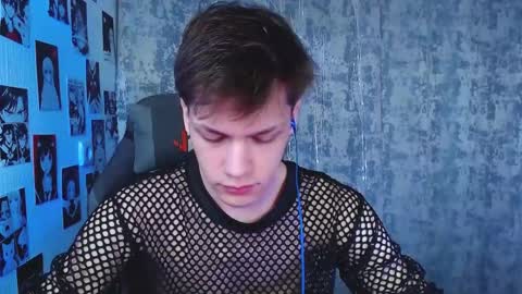 Kevin online show from 11-29-25, 04:04