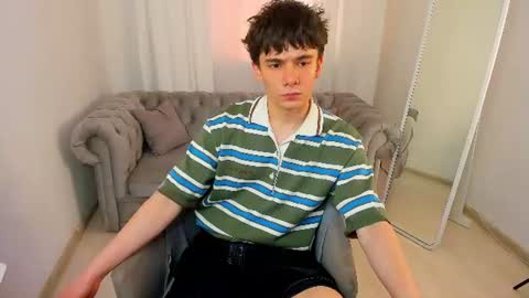 Snapshot of kevin_kess chatting on 07-30-26, 10:36 Ask me online show from 07-30-26, 10:36
