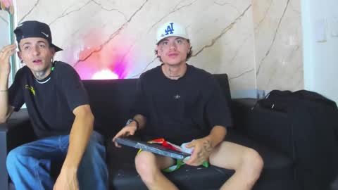 Snapshot of kevinperlas_ chatting on 11-08-25, 01:39 kevinperlas_ online show from 11-08-25, 01:39