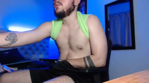 kevinsantiag0 online show from 02-08-26, 04:05
